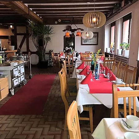 Zur Post Limburg Bad Camberg 酒店